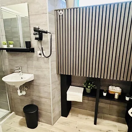 Domus Altino روما