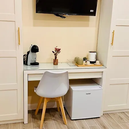 Domus Altino بيت ضيافة 4*