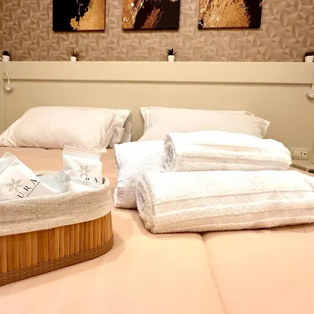 Domus Altino Guest house *