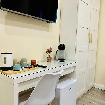Domus Altino Guest house *