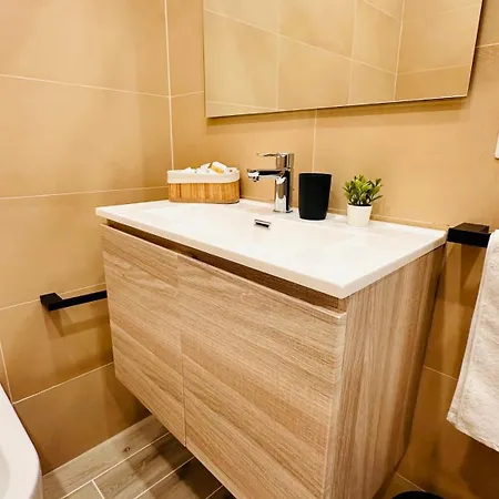 بيت ضيافة Domus Altino 4*